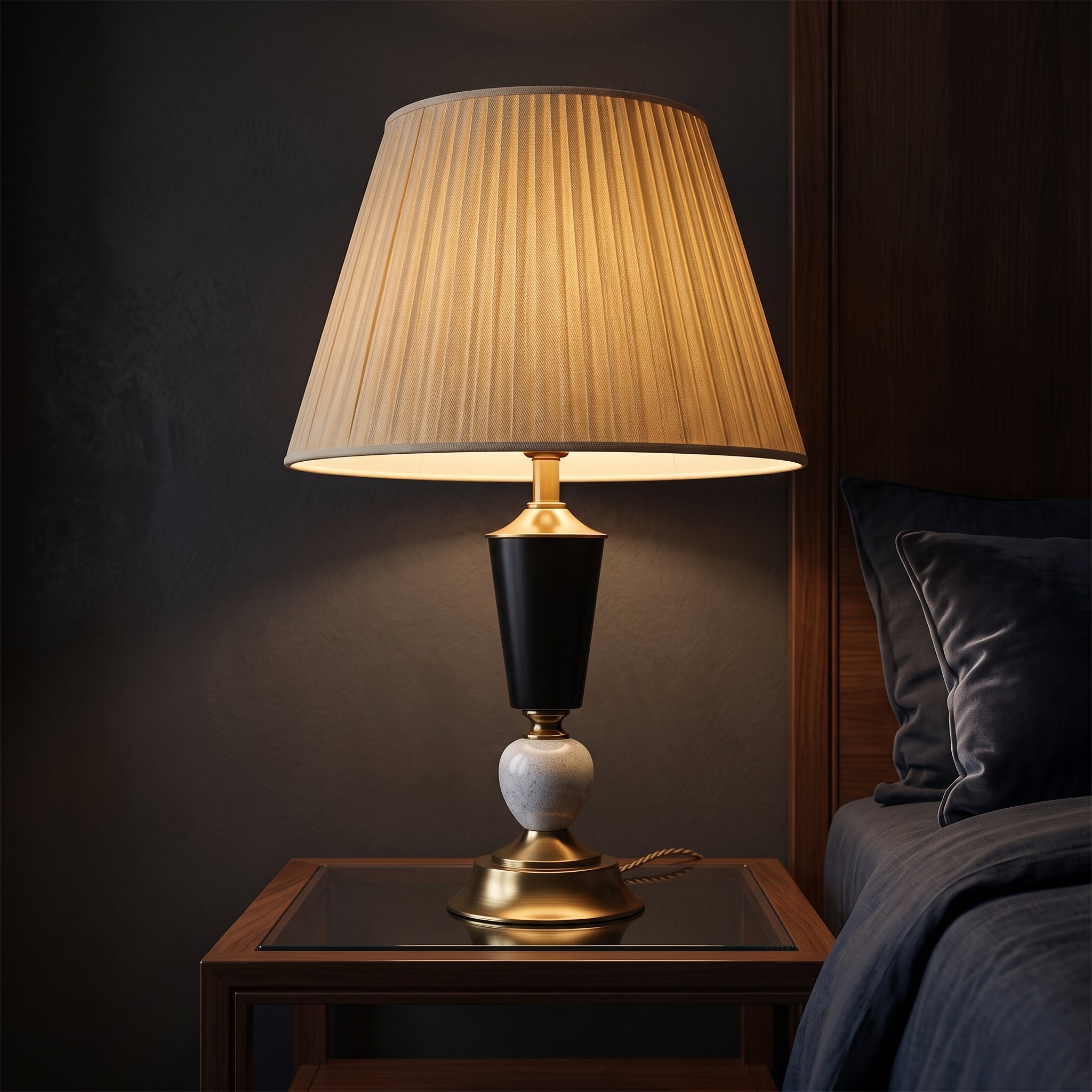 Monarch Stone – White & Black Marble Lamp – Single